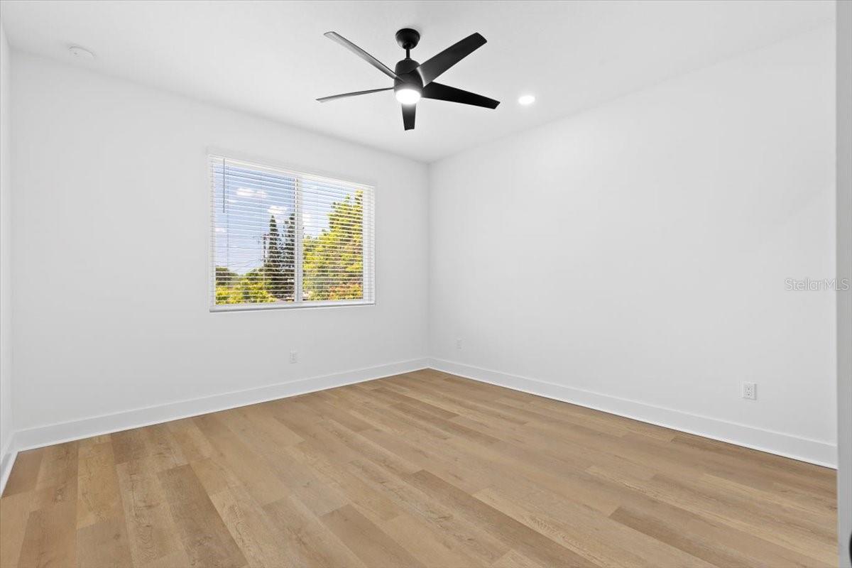 2608 W COLUMBUS DR #2, TAMPA, FL, 33607