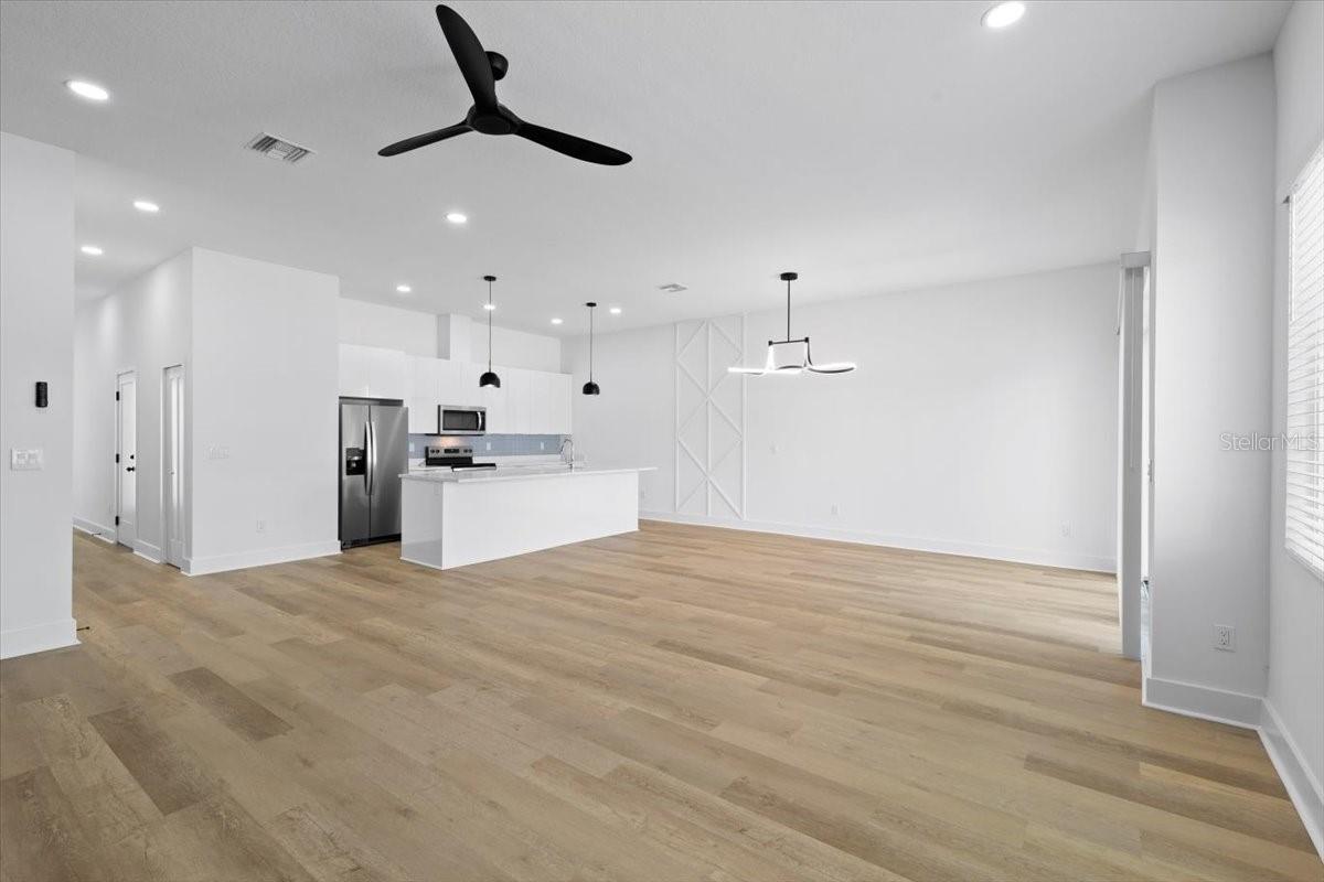 2608 W COLUMBUS DR #2, TAMPA, FL, 33607