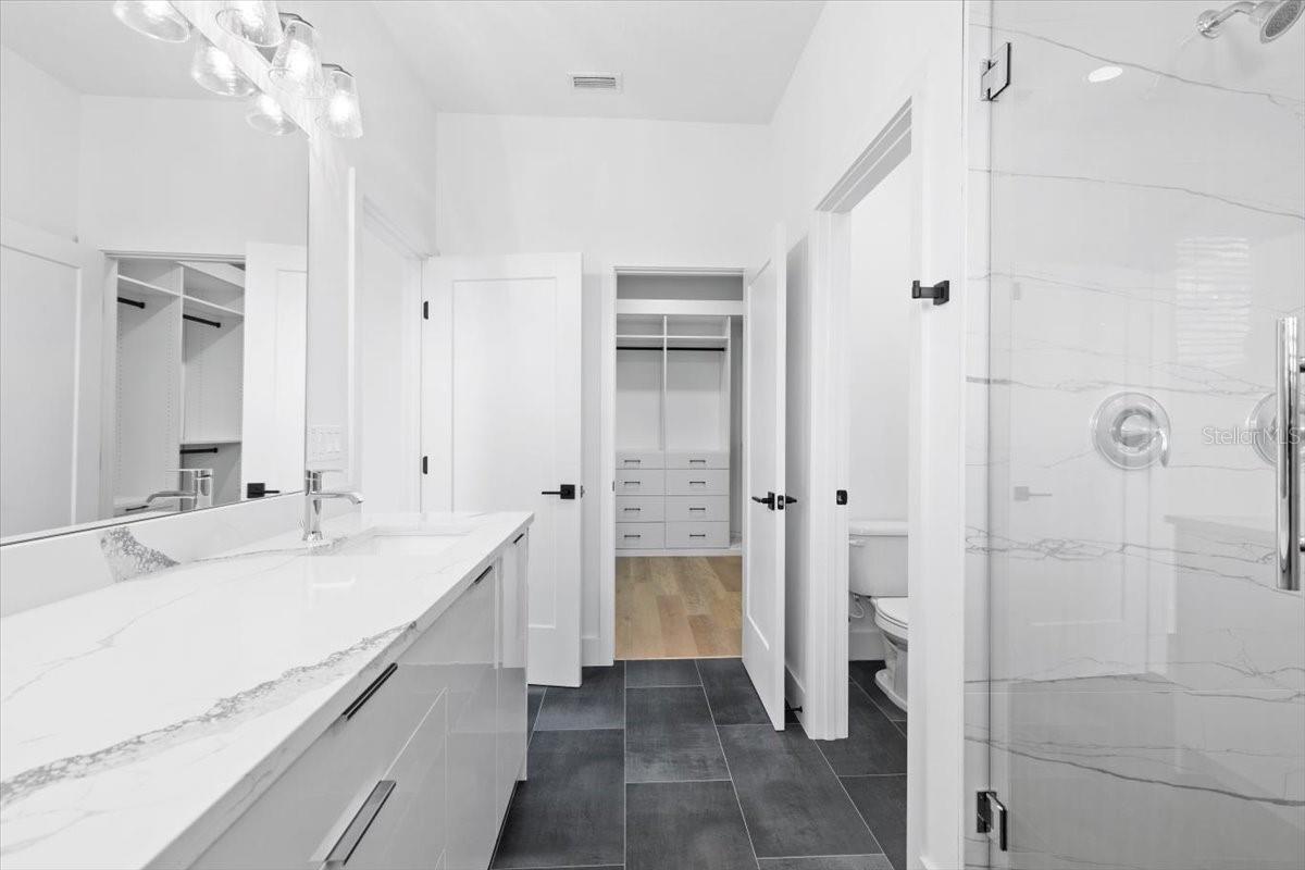 2608 W COLUMBUS DR #2, TAMPA, FL, 33607