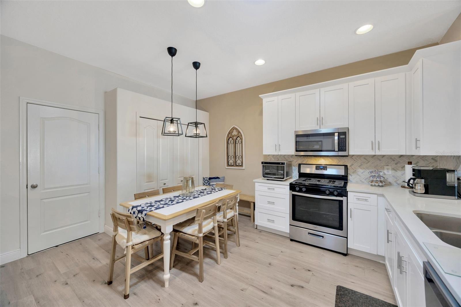 31814 LARKENHEATH DR, WESLEY CHAPEL, FL, 33543