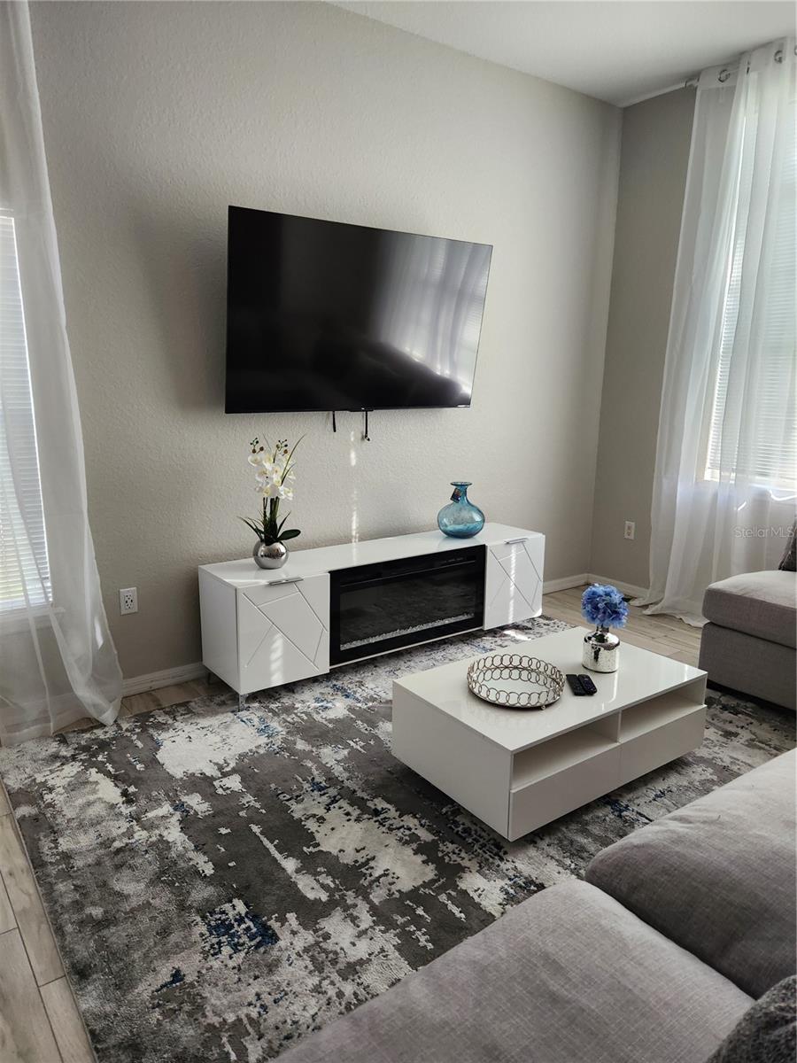 169 VICTORY AVE, DAVENPORT, FL, 33837