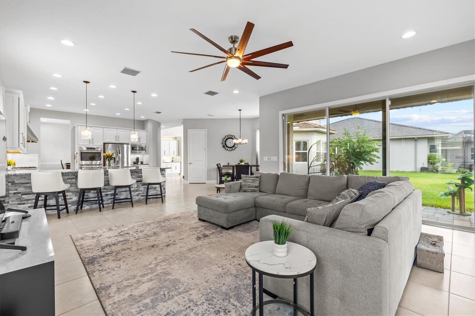 2724 COCO PALM CIR, WESLEY CHAPEL, FL, 33543