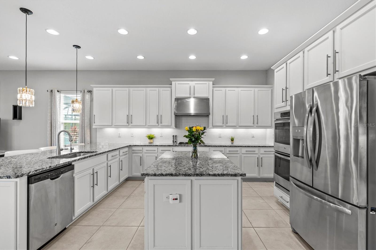 2724 COCO PALM CIR, WESLEY CHAPEL, FL, 33543