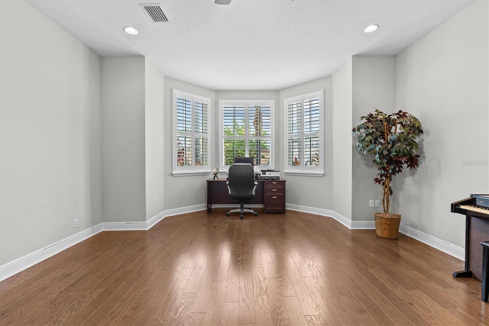 2724 COCO PALM CIR, WESLEY CHAPEL, FL, 33543