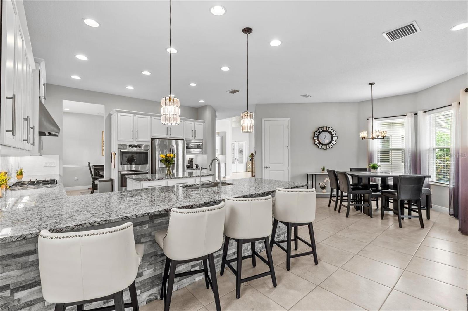 2724 COCO PALM CIR, WESLEY CHAPEL, FL, 33543