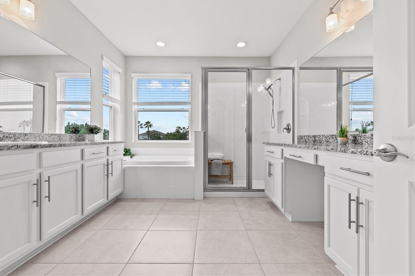 2724 COCO PALM CIR, WESLEY CHAPEL, FL, 33543