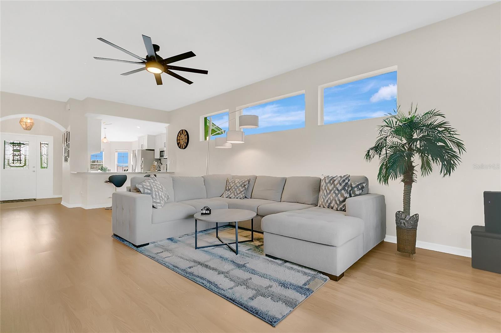 5562 CHARLESTON AVENUE, TAVARES, FL, 32778