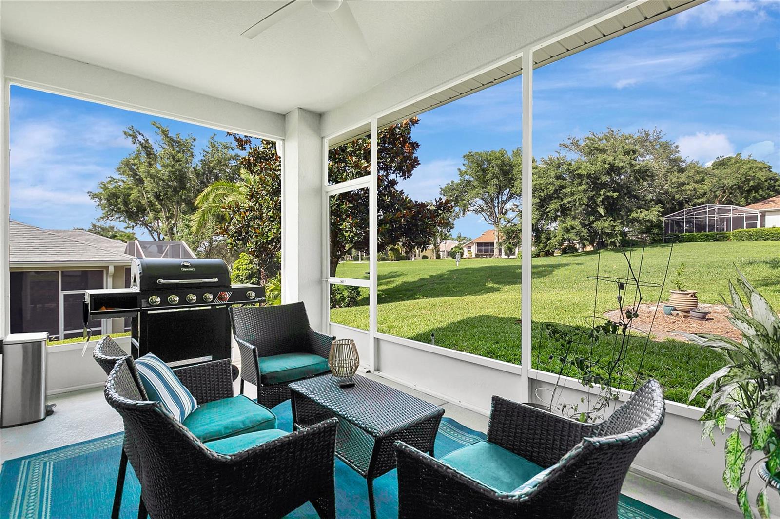 5562 CHARLESTON AVENUE, TAVARES, FL, 32778