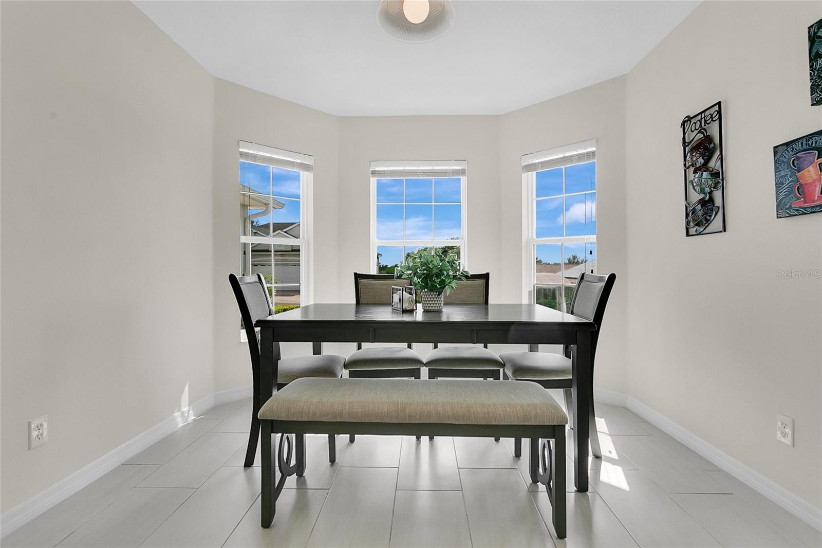 5562 CHARLESTON AVENUE, TAVARES, FL, 32778