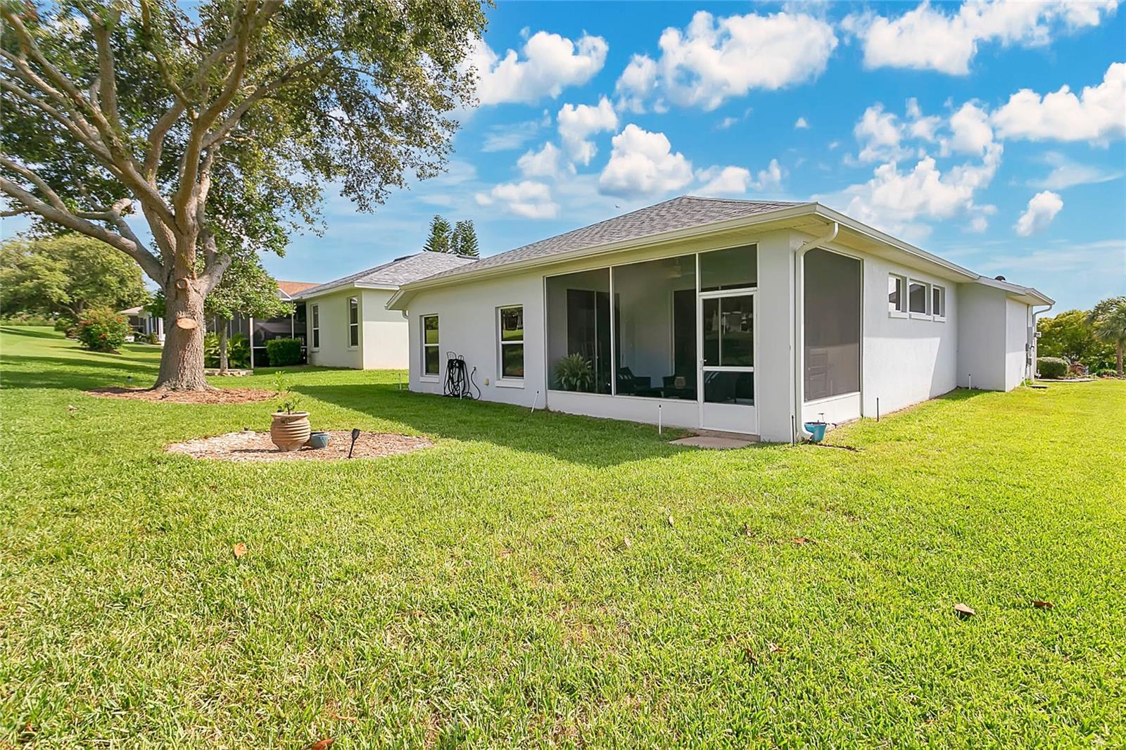 5562 CHARLESTON AVENUE, TAVARES, FL, 32778