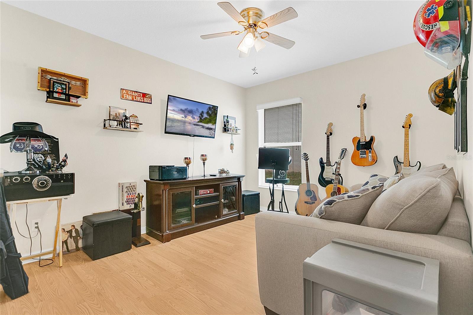 5562 CHARLESTON AVENUE, TAVARES, FL, 32778