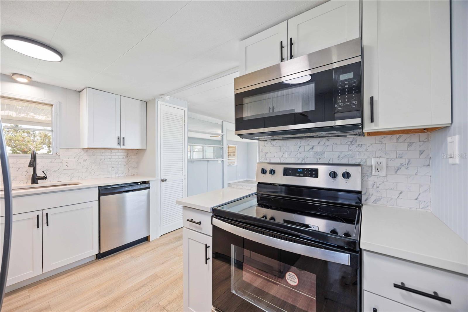 5213 BEL AIR AVE, SARASOTA, FL, 34234