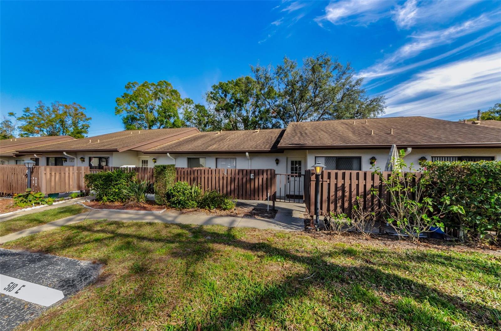 1725 PINE RIDGE WAY E #E, PALM HARBOR, FL, 34684