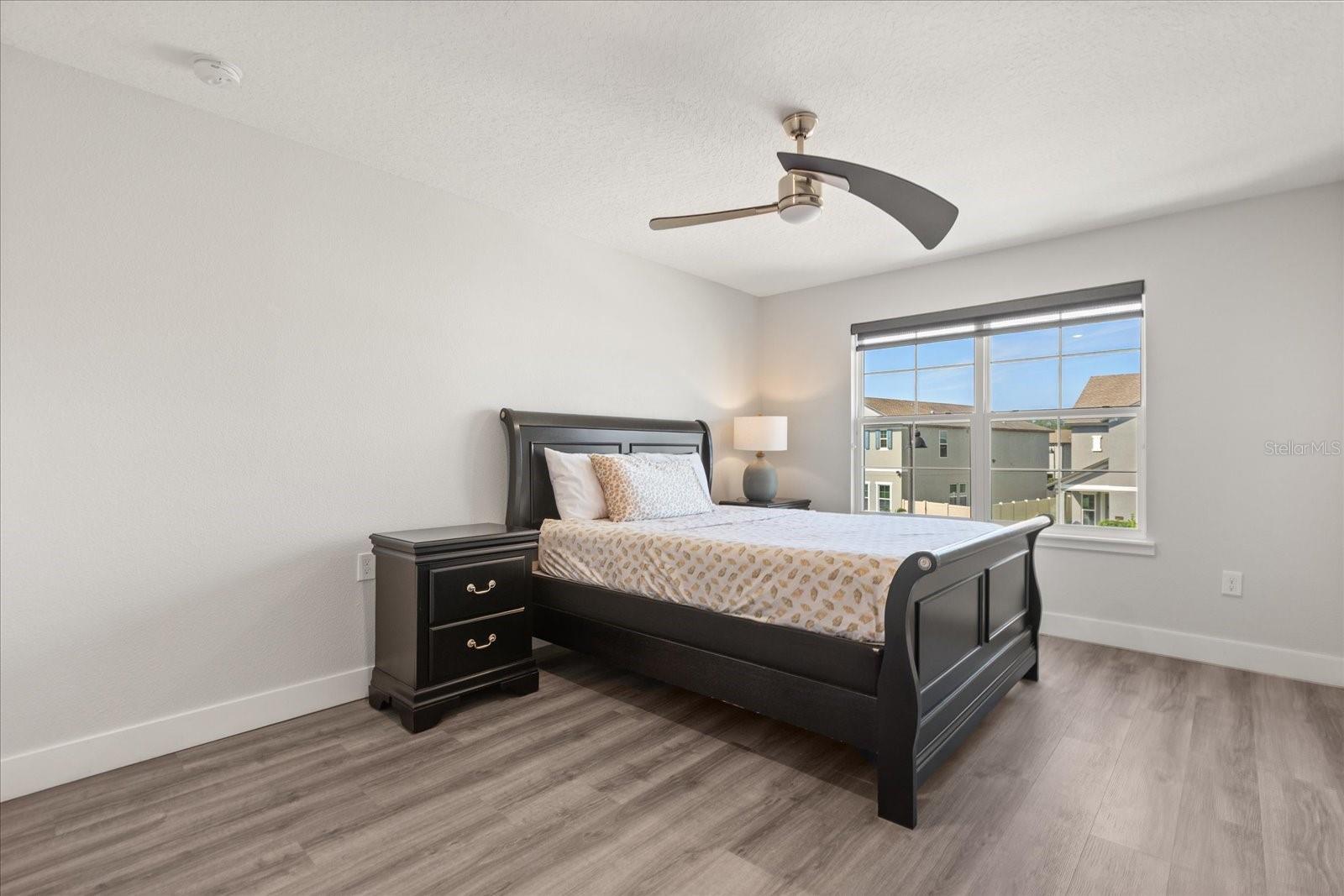 2340 STANDING ROCK CIR, OAKLAND, FL, 34787