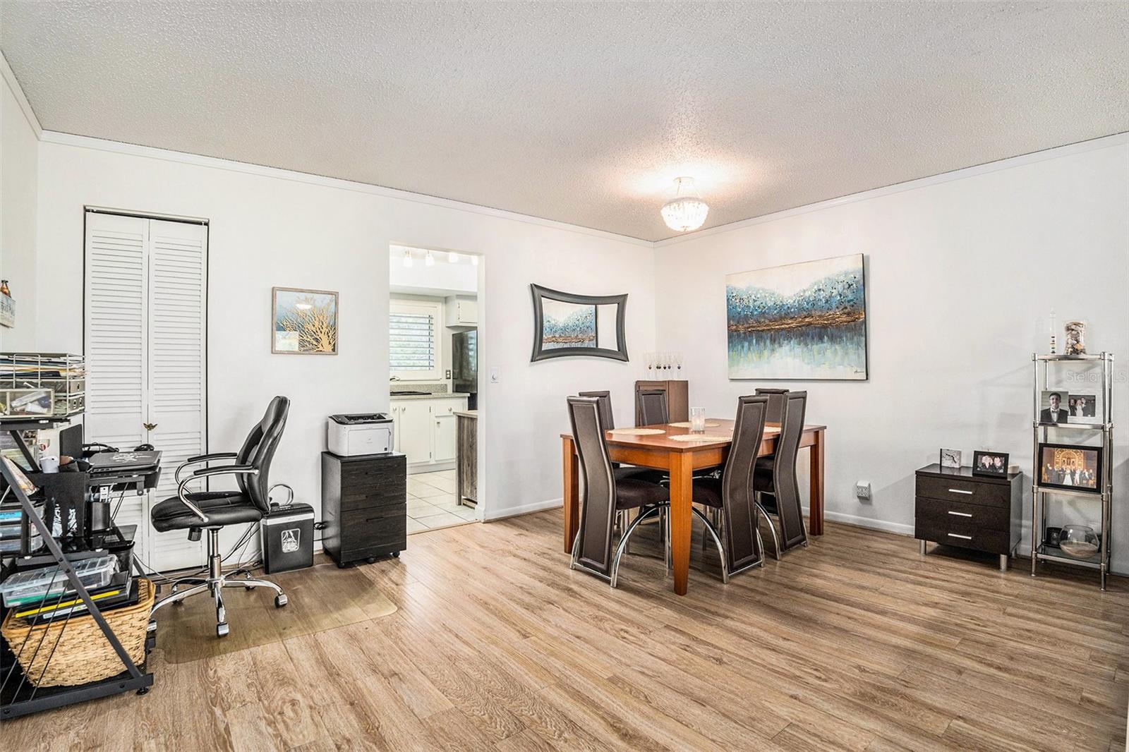 Dining Room/ Office
