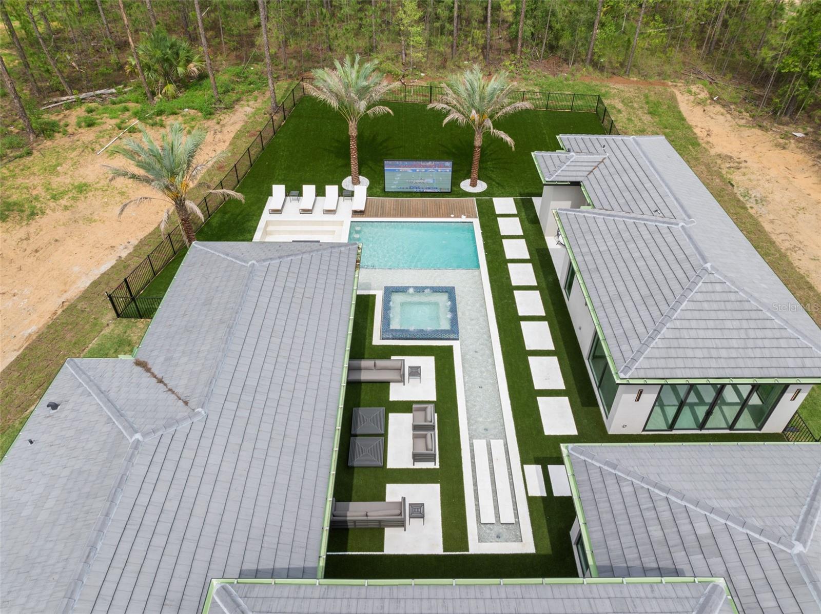 G5097848 Property Photo