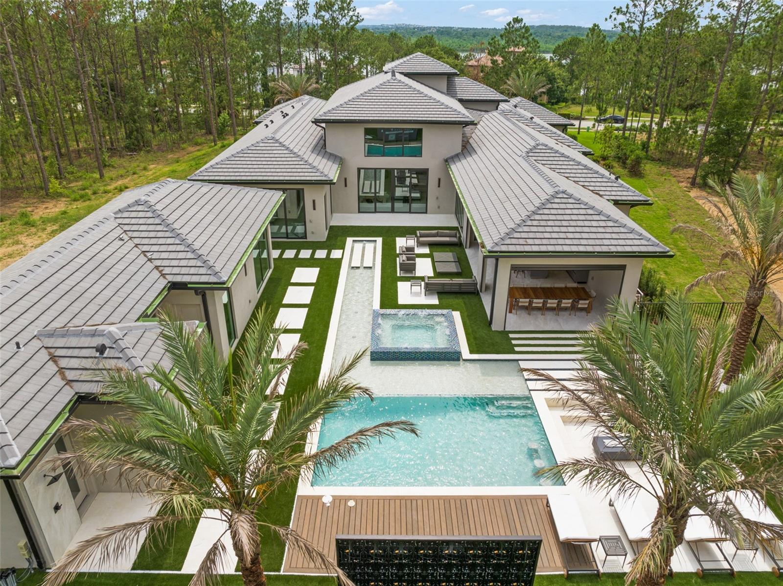 G5097848 Property Photo