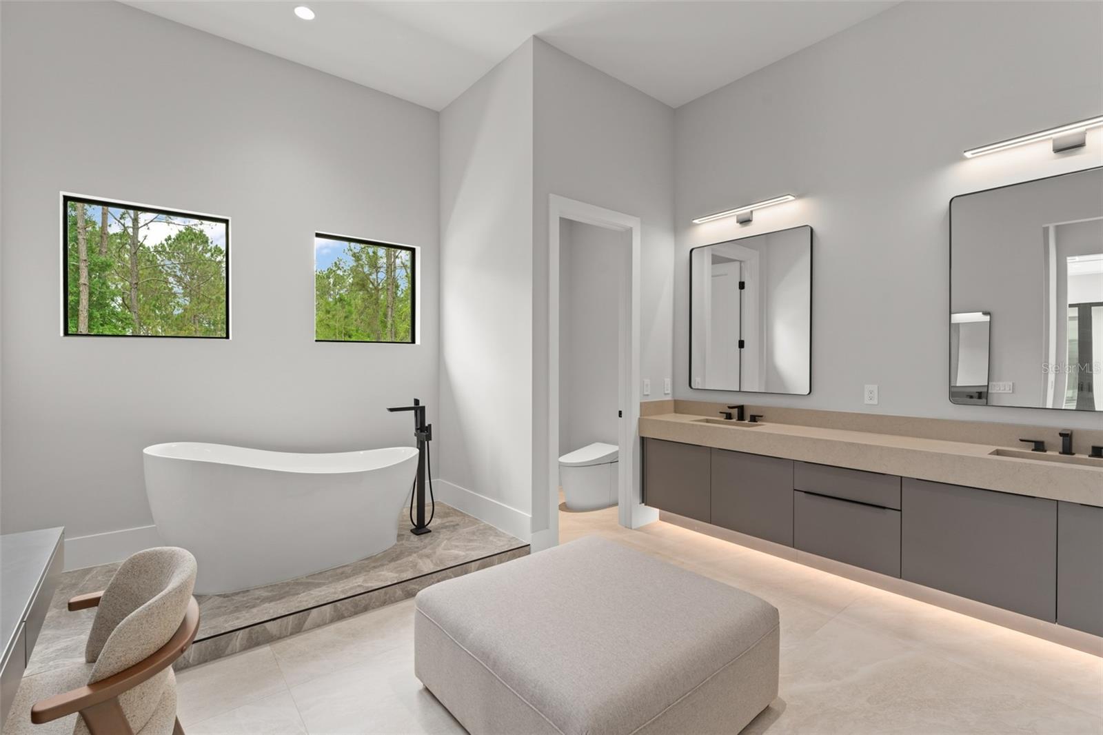 G5097848 Property Photo