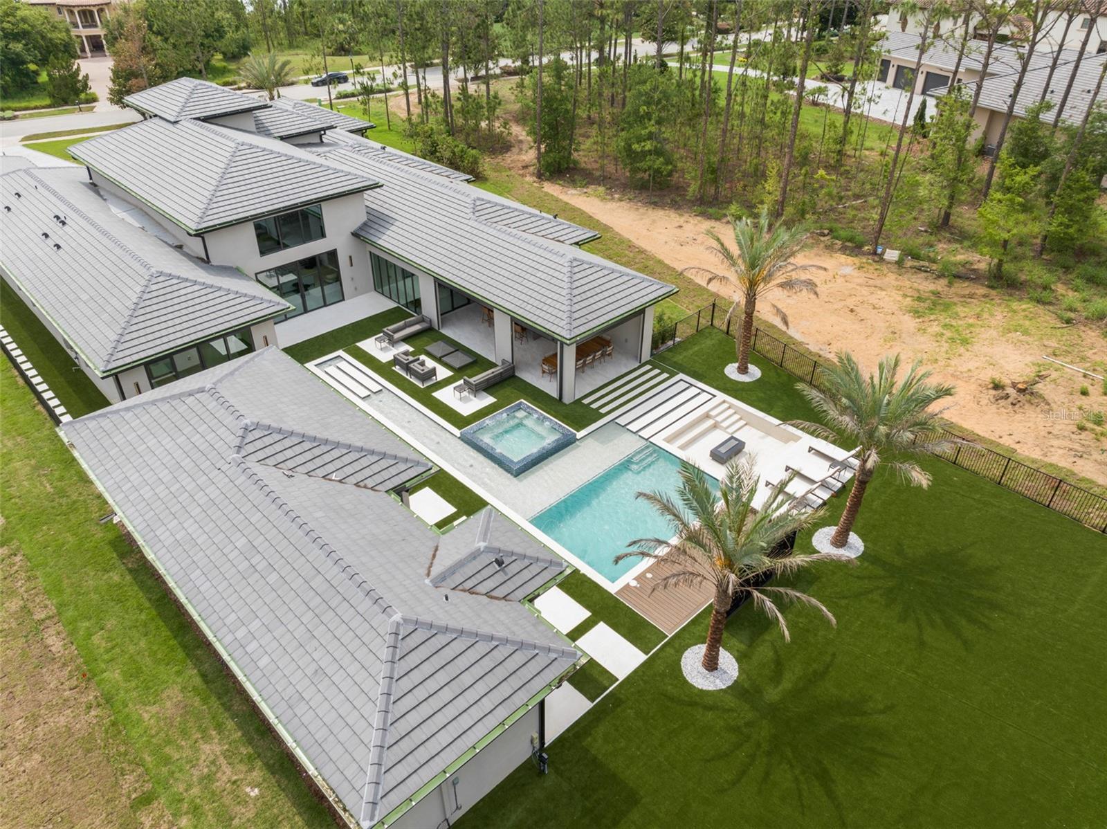 G5097848 Property Photo