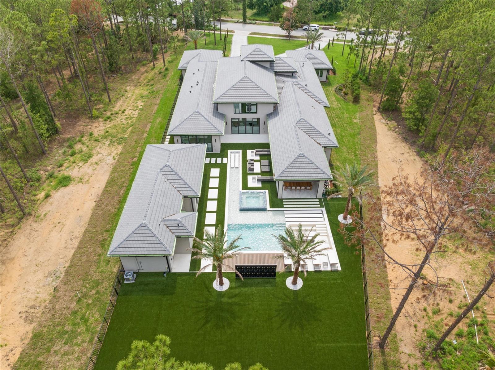 G5097848 Property Photo