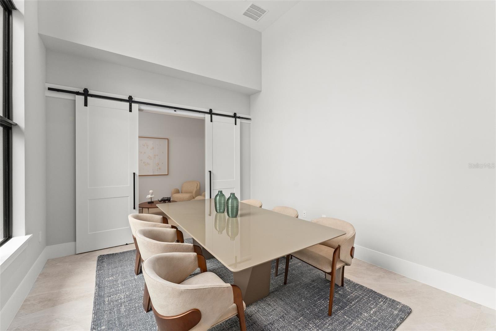 G5097848 Property Photo