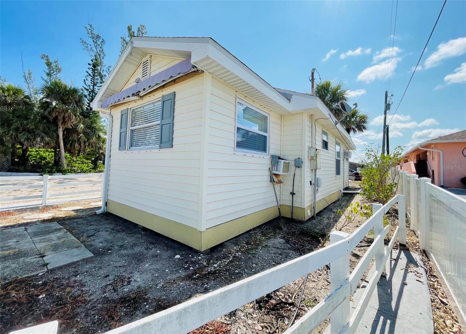 2645 N BEACH RD #3, ENGLEWOOD, FL, 34223