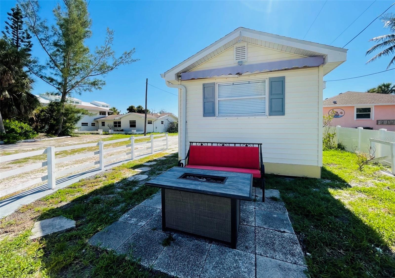 2645 N BEACH RD #3, ENGLEWOOD, FL, 34223