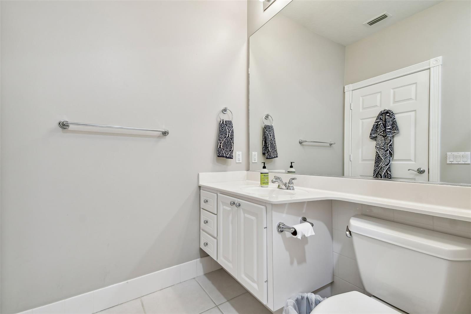 A4654724 Property Photo