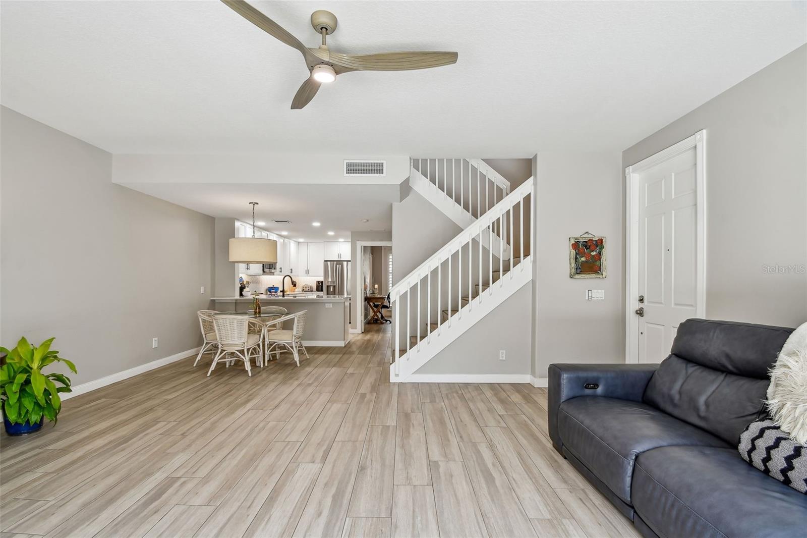 A4654724 Property Photo