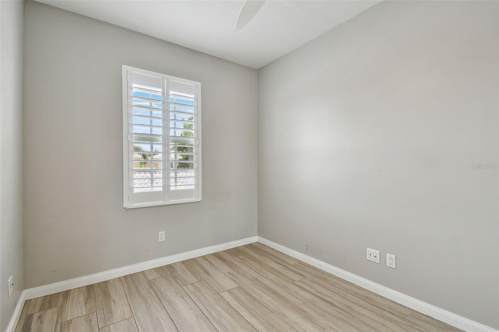 A4654724 Property Photo