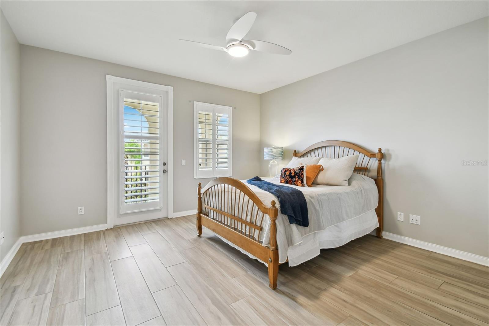 A4654724 Property Photo