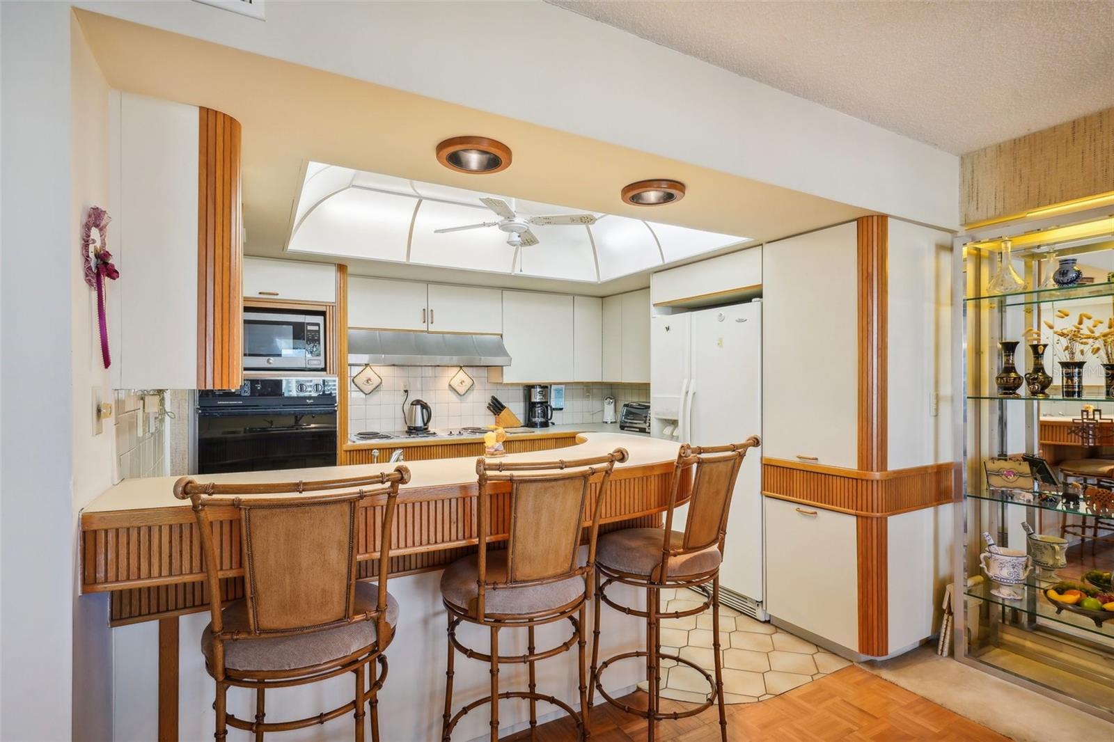 7400 SUN ISLAND DR S #802, SOUTH PASADENA, FL, 33707