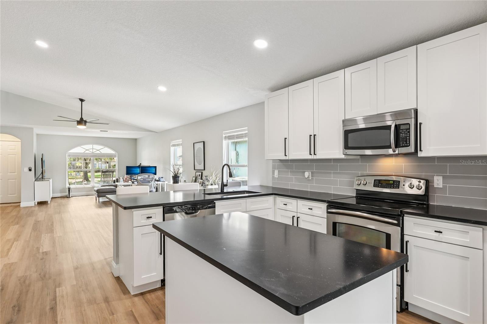 2700 PALM ISLE WAY, ORLANDO, FL, 32829