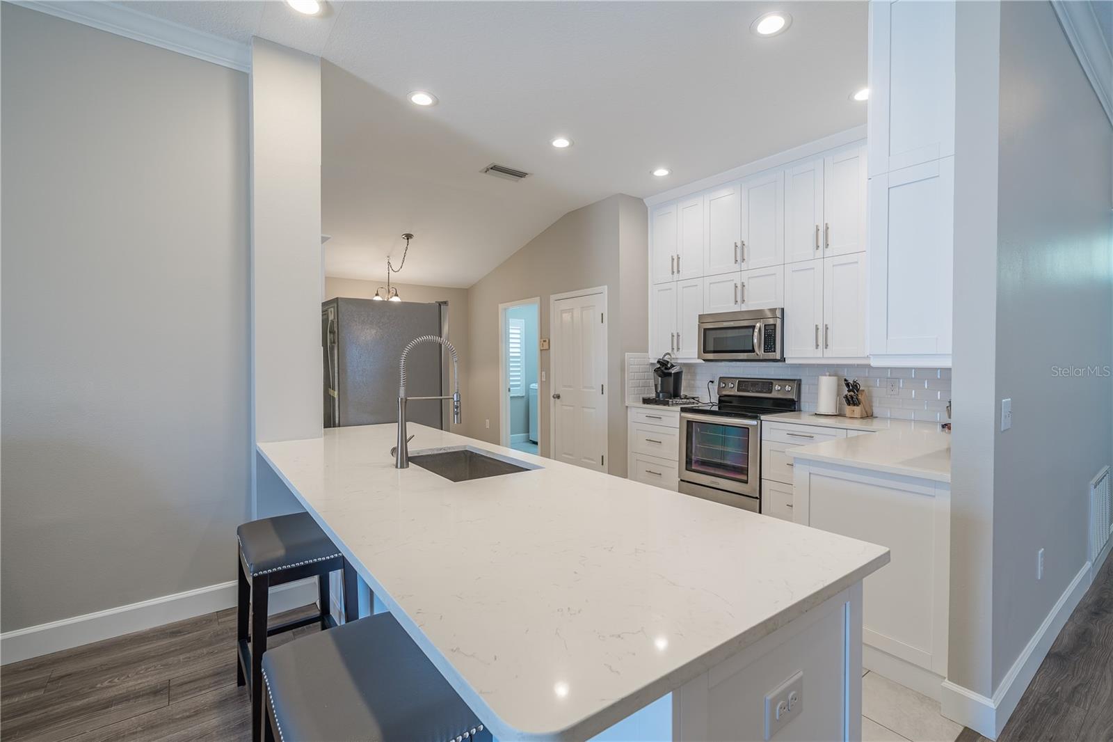 27621 SUGAR LOAF DR, WESLEY CHAPEL, FL, 33544