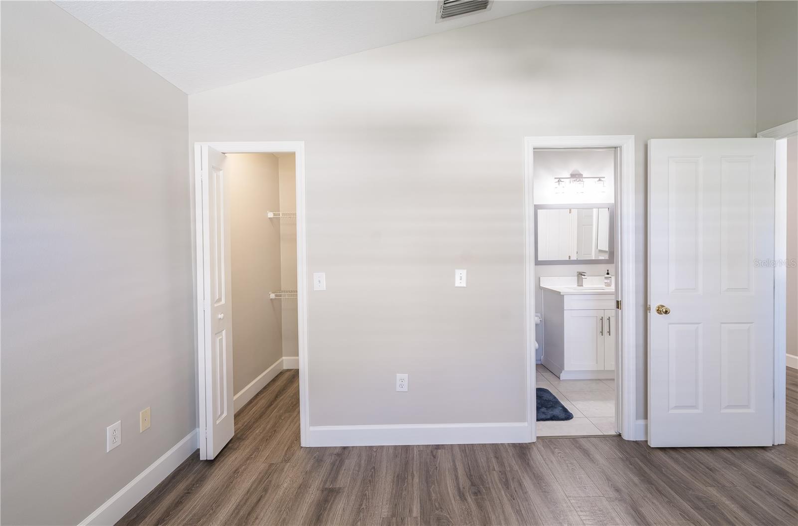 27621 SUGAR LOAF DR, WESLEY CHAPEL, FL, 33544