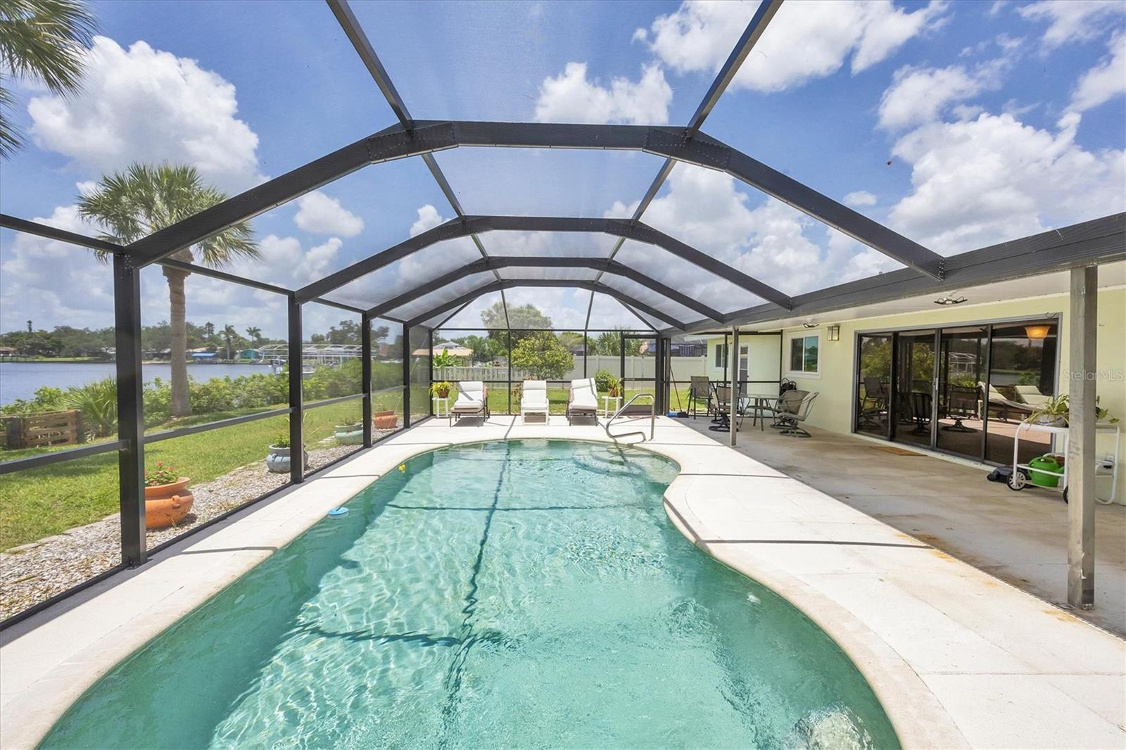 18585 KLINGLER CIR, PORT CHARLOTTE, FL, 33948