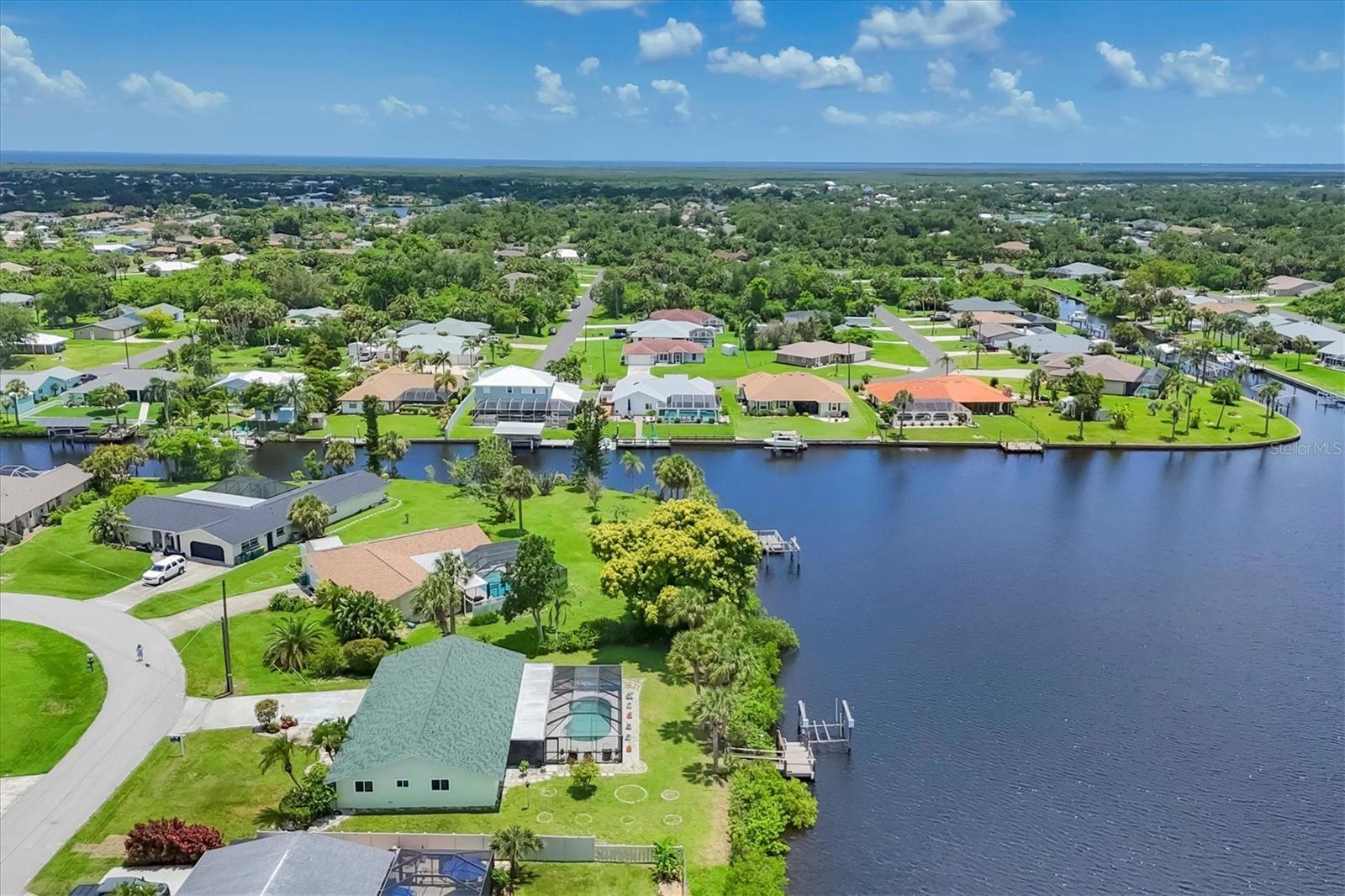 18585 KLINGLER CIR, PORT CHARLOTTE, FL, 33948