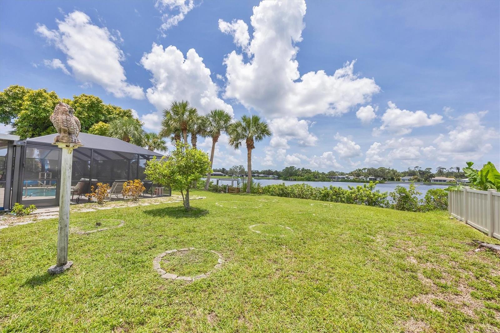 18585 KLINGLER CIR, PORT CHARLOTTE, FL, 33948