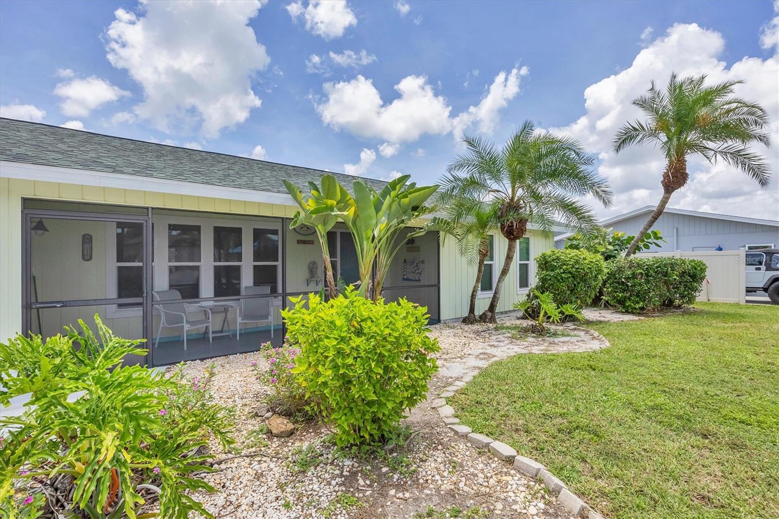 18585 KLINGLER CIR, PORT CHARLOTTE, FL, 33948