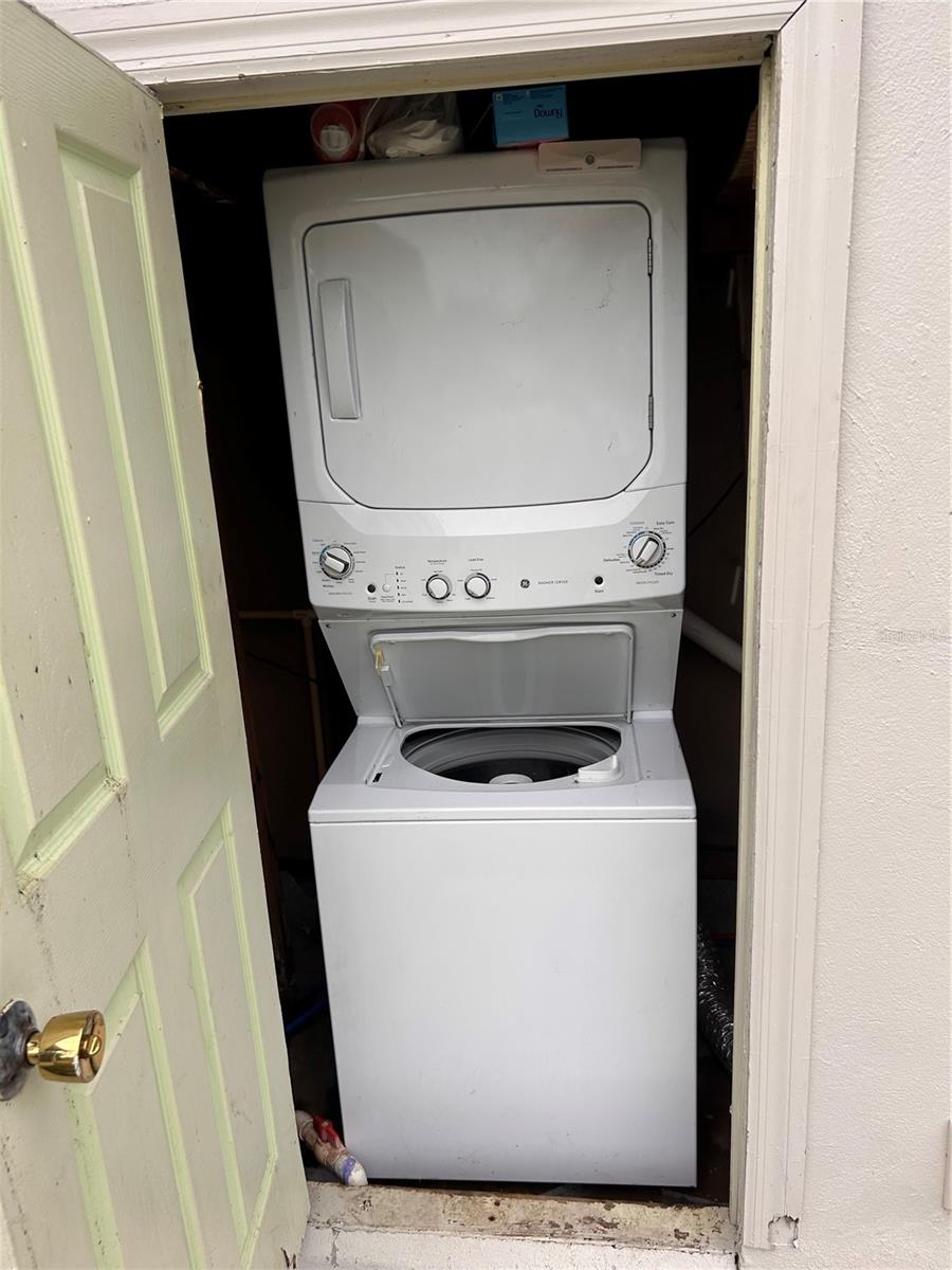 304 SAN CARLOS AVE, NORTH PORT, FL, 34287