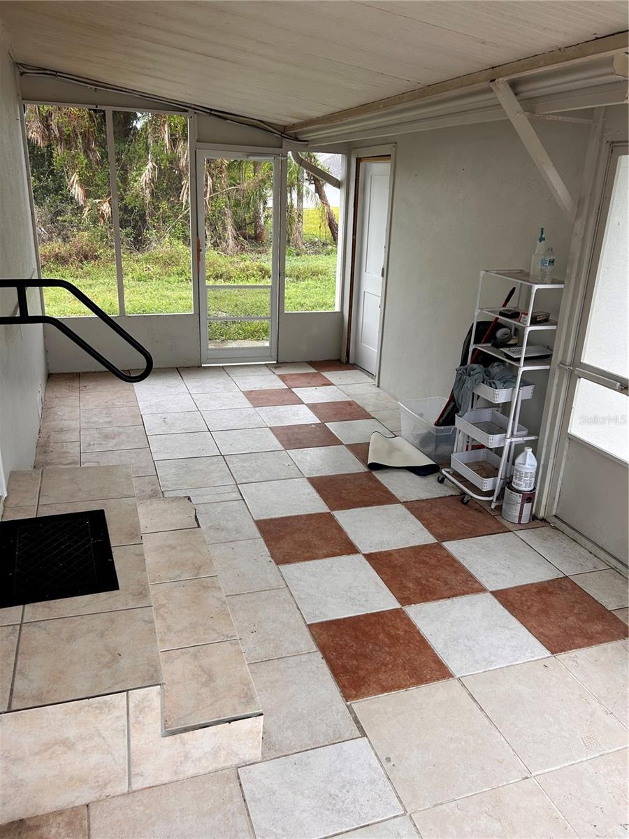 304 SAN CARLOS AVE, NORTH PORT, FL, 34287