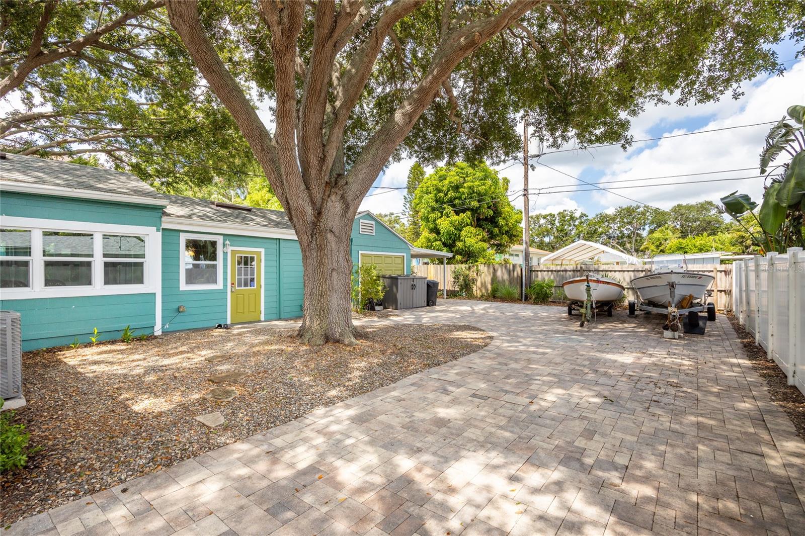 2709 UPTON ST S, GULFPORT, FL, 33711