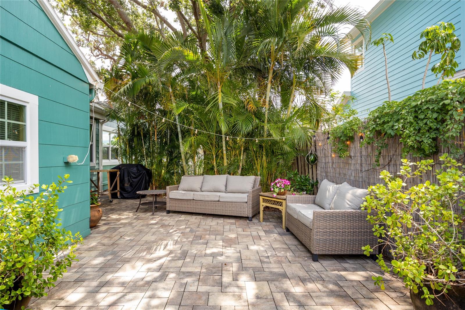 2709 UPTON ST S, GULFPORT, FL, 33711