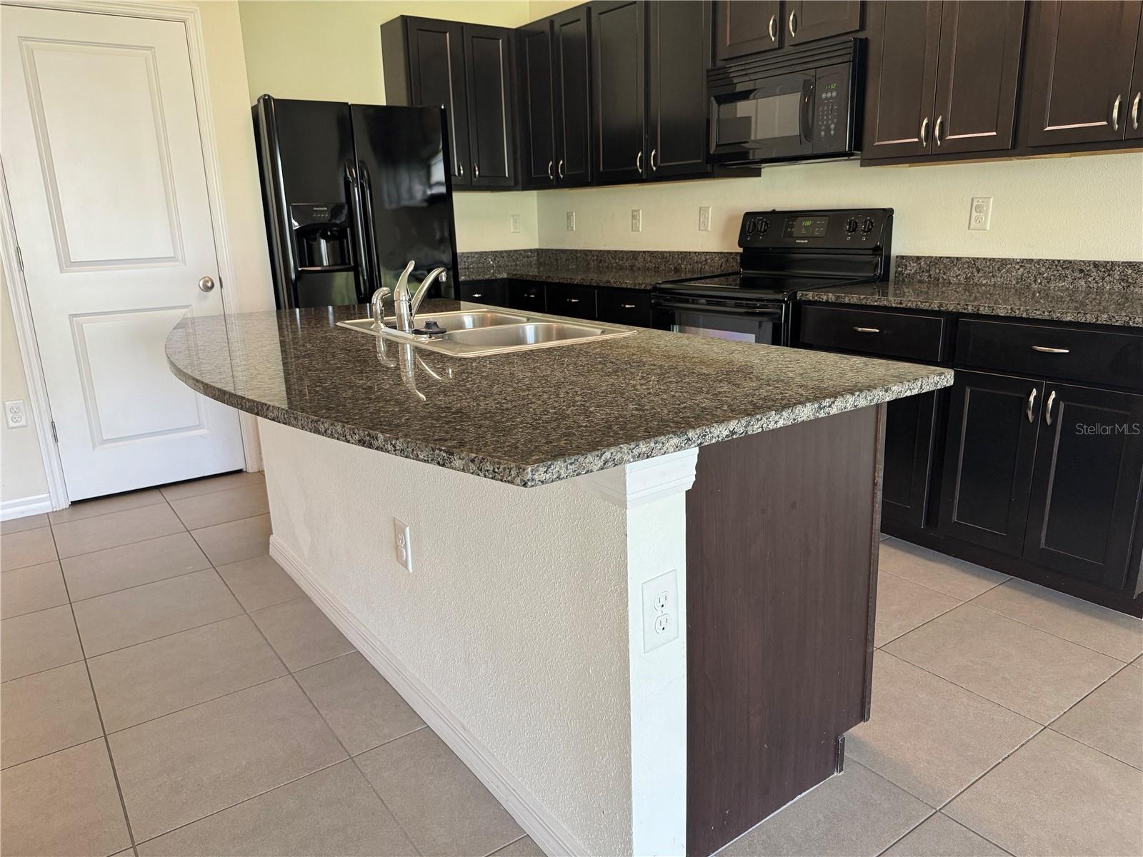 8985 INDIGO TRAIL LOOP, RIVERVIEW, FL, 33578