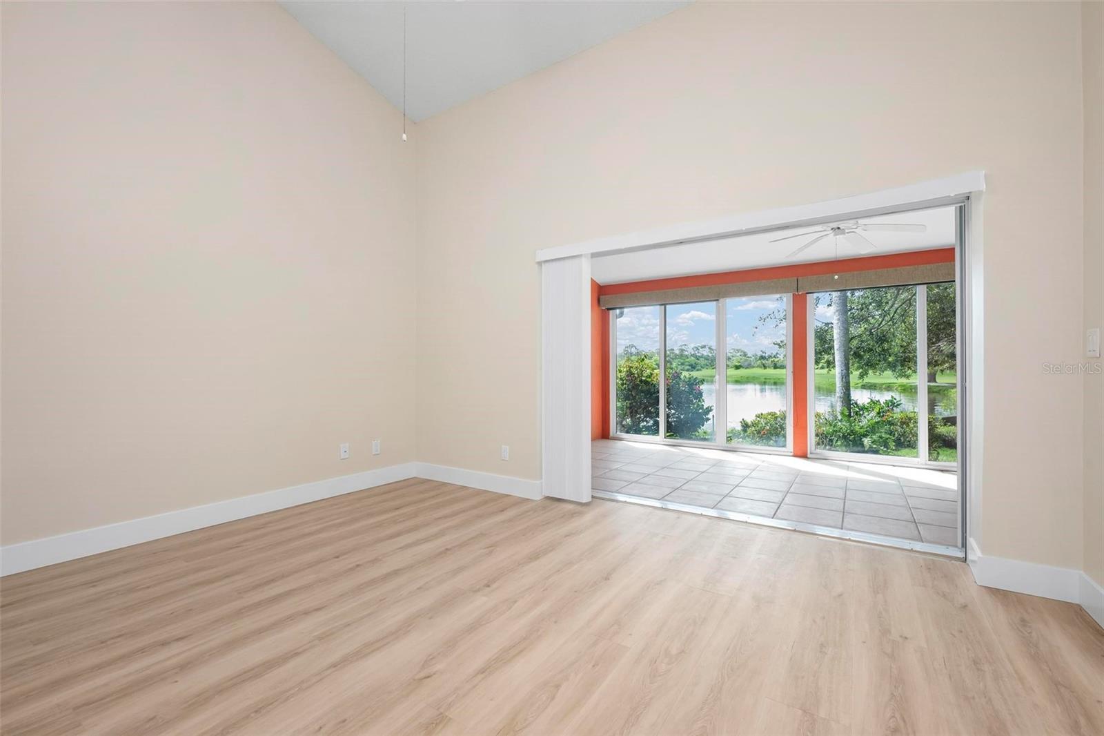A4654768 Property Photo