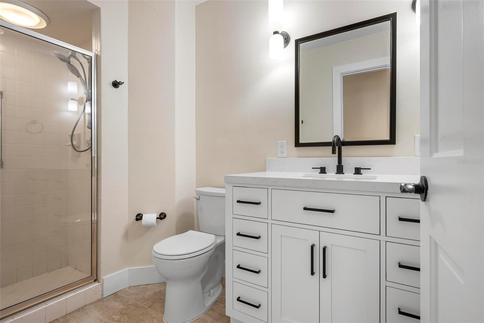 A4654768 Property Photo