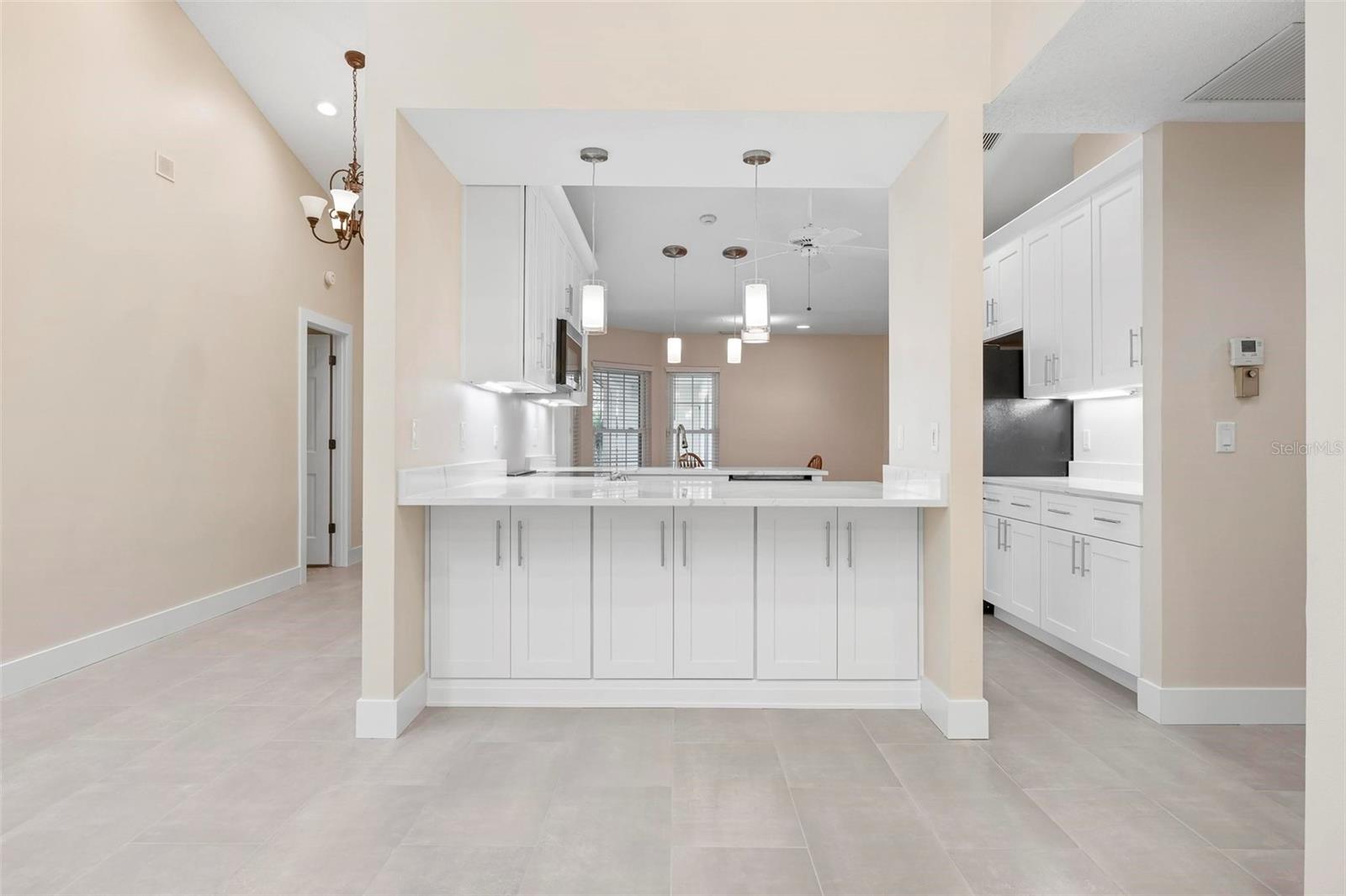 A4654768 Property Photo