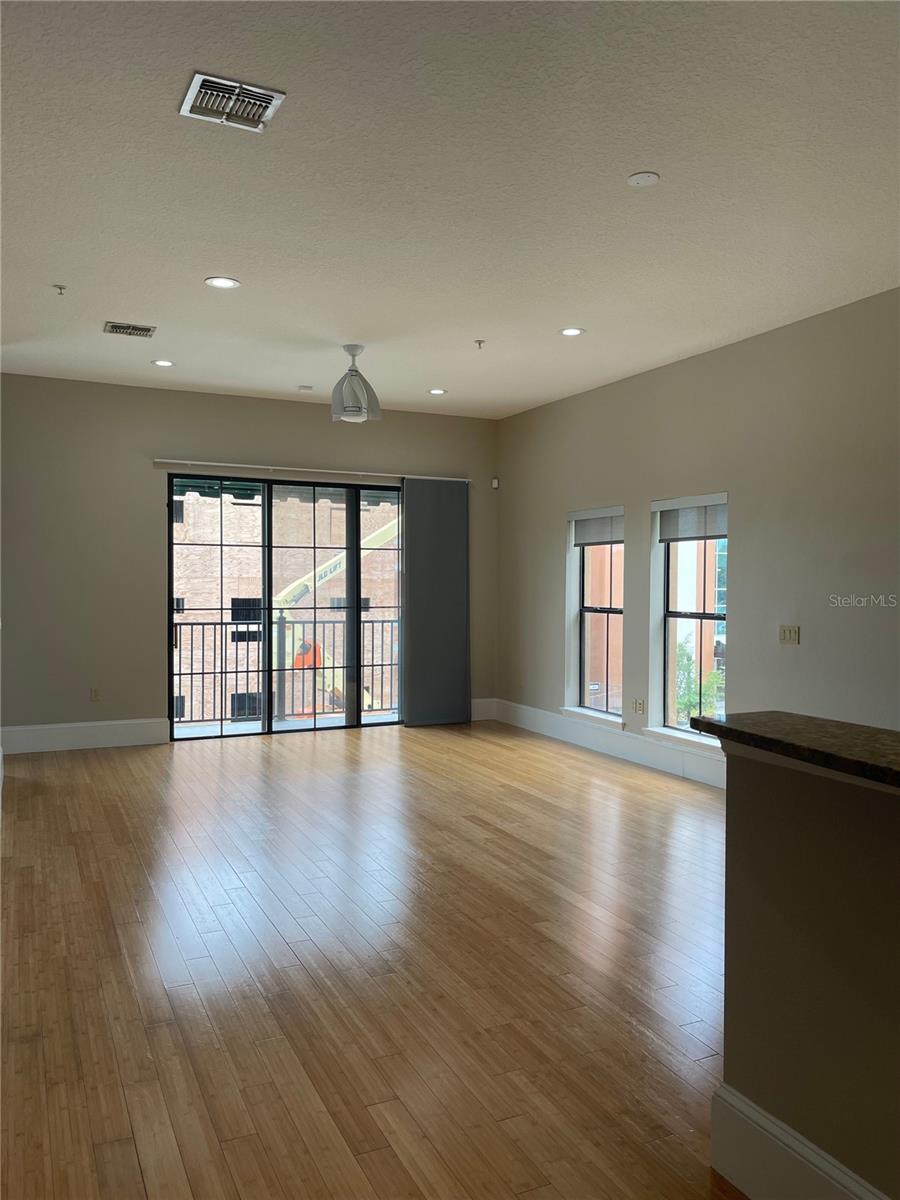 3744 AVALON PARK EAST BLVD, ORLANDO, FL, 32828