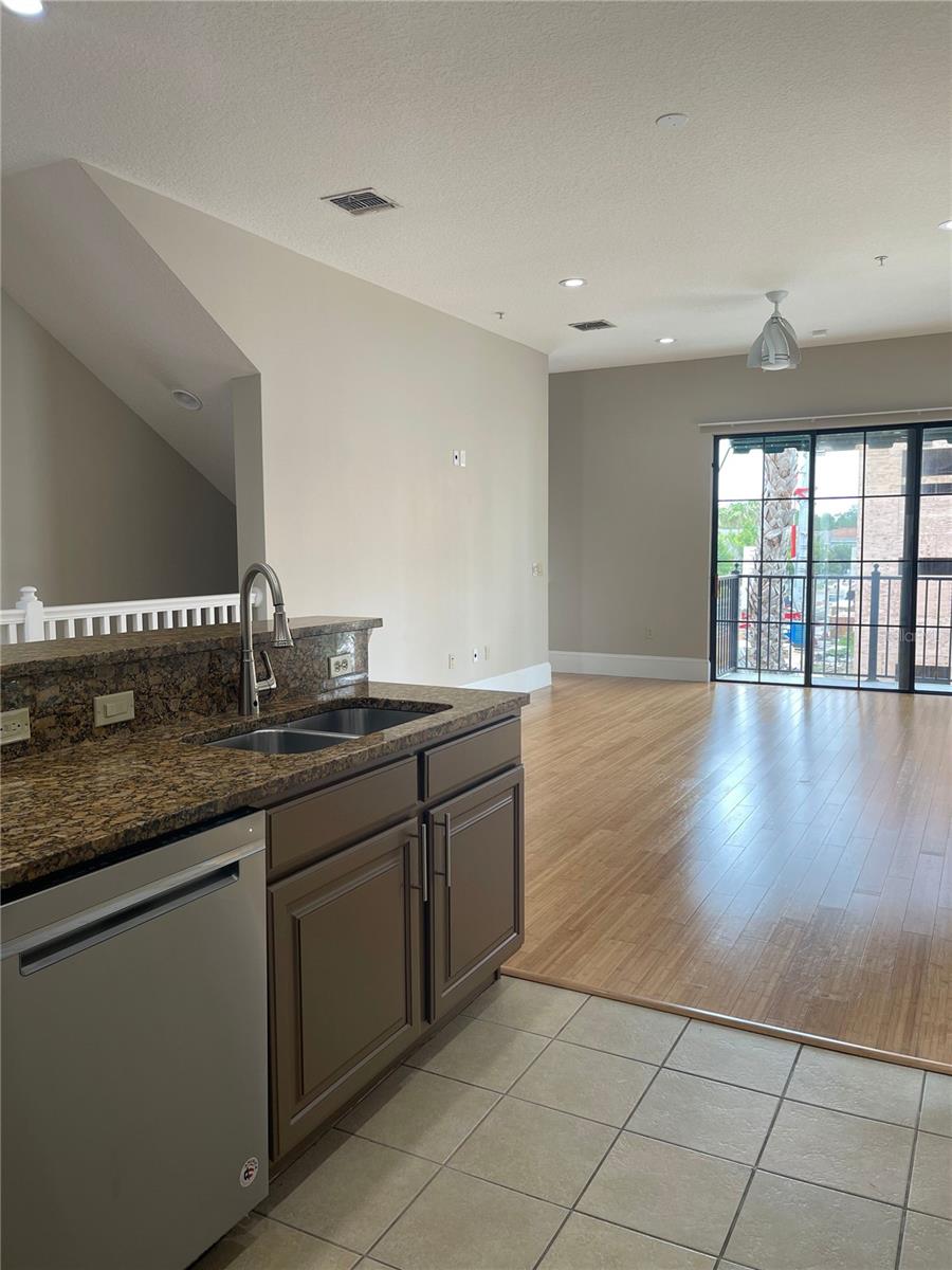 3744 AVALON PARK EAST BLVD, ORLANDO, FL, 32828