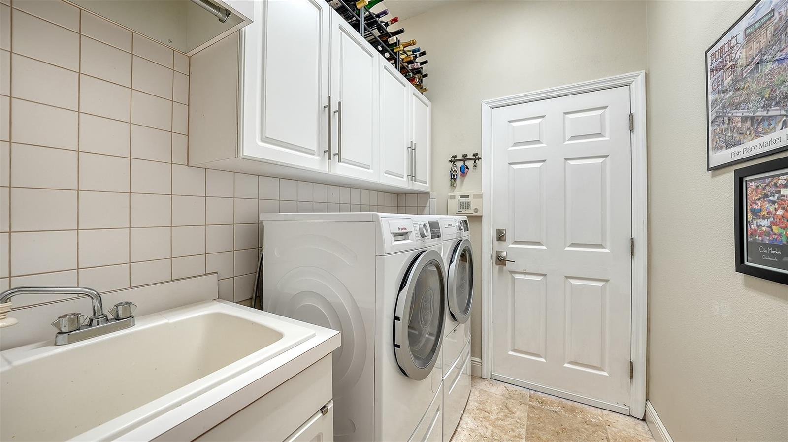 A4654776 Property Photo